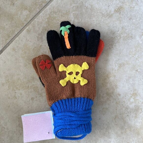 Kid's Pirate Gloves - Picture 1 of 1